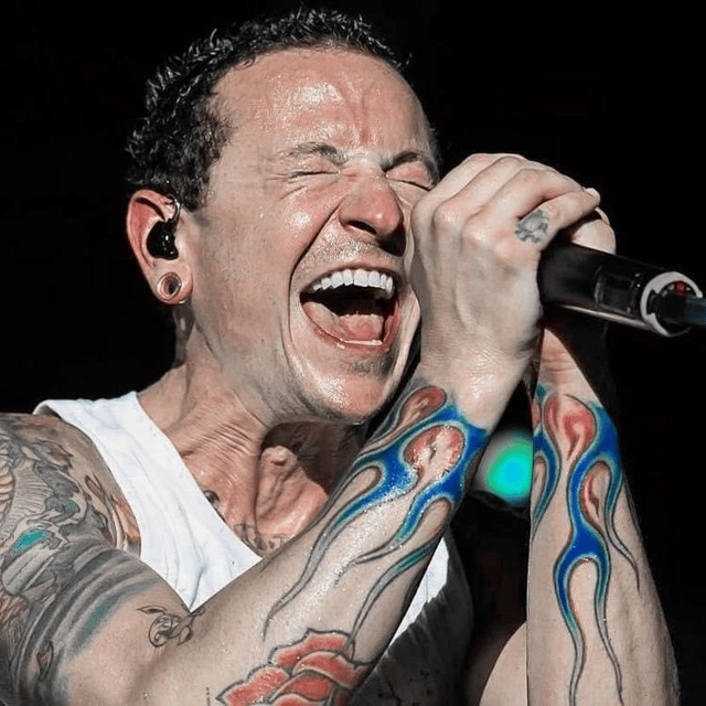 Chester Bennington (2007 voice)